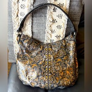 Patricia Nash Bello Tri-metallic Hobo bag, red-gold silver black leather